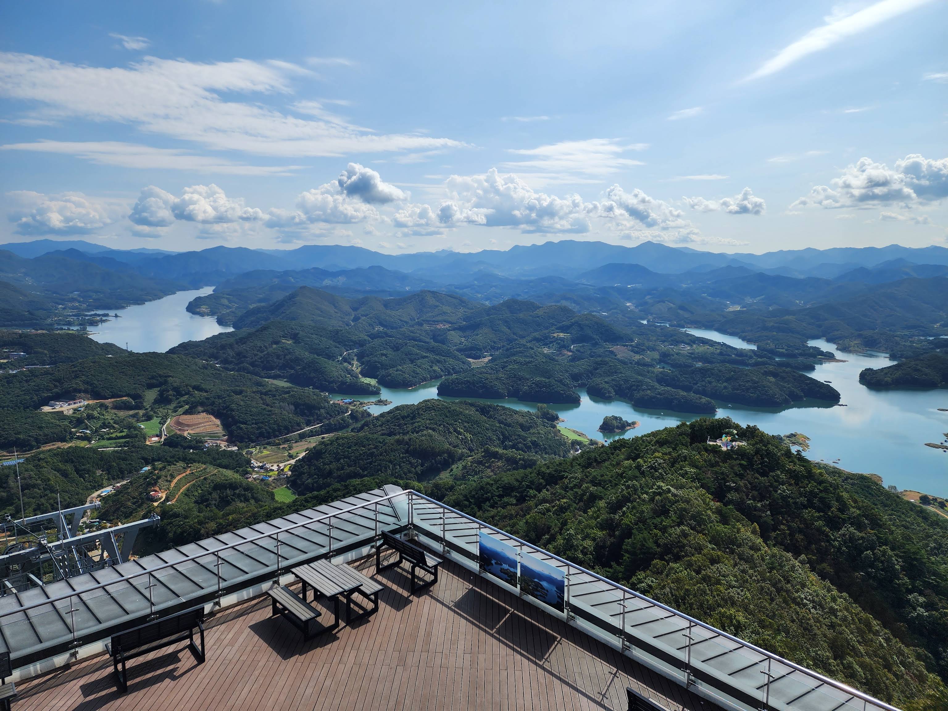 Cheongpung Lake Cable Car